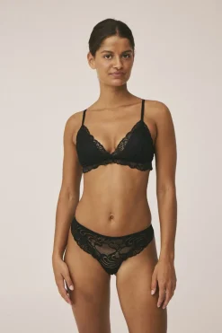 Magasin du Nord Collection Fleur 3 String Black Hot