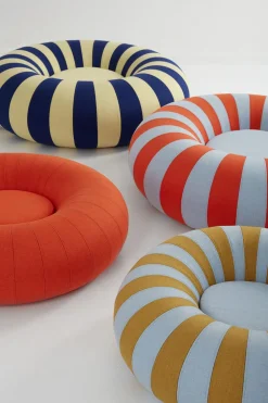 FLOAT, SMALL, RED><noscript><img width=