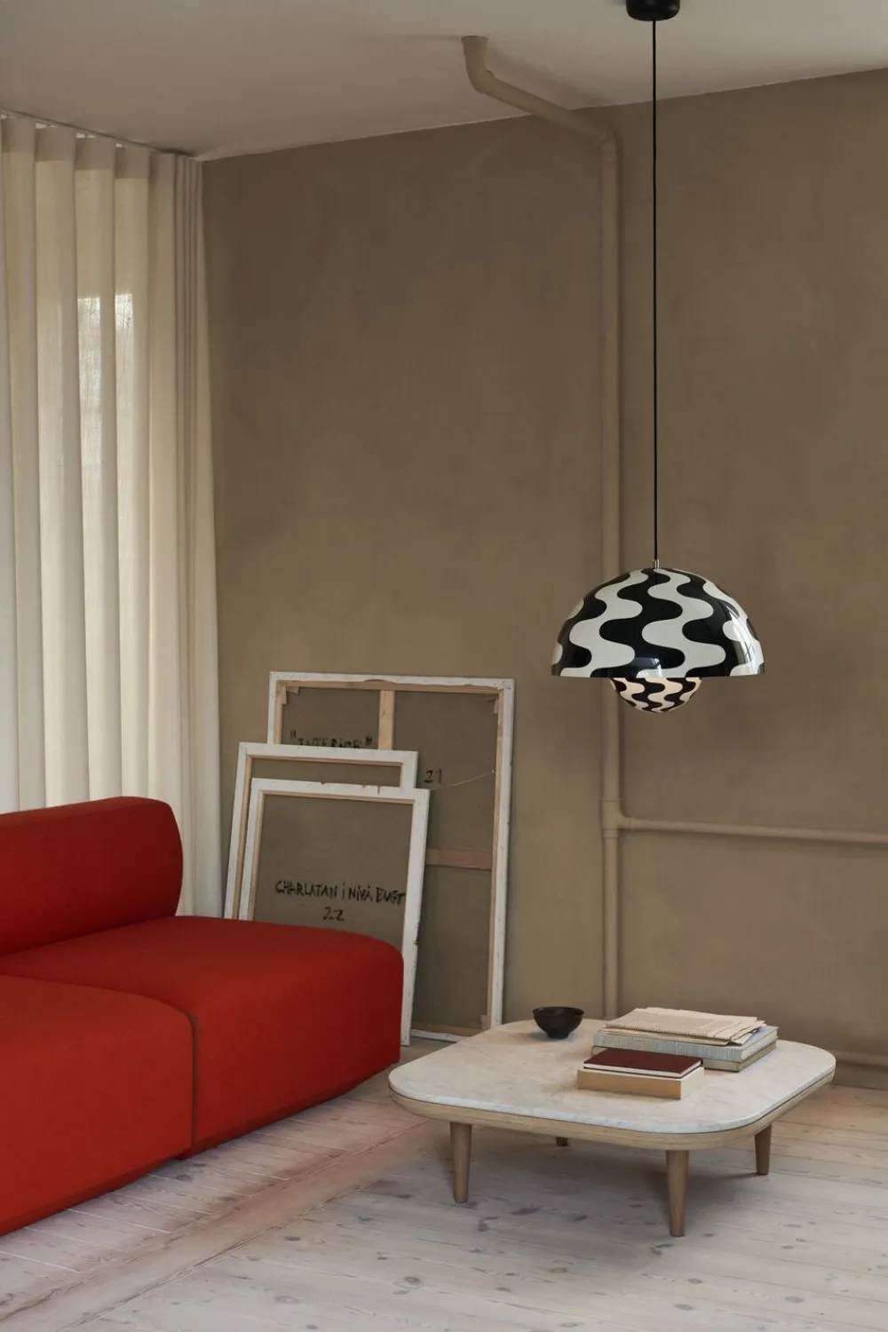 &Tradition Flowerpot Pendant VP2, Black/White Hot