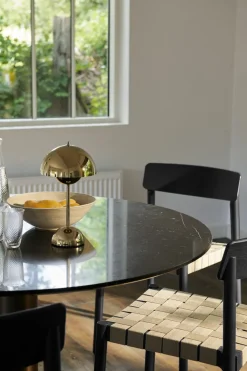 &Tradition Flowerpot Portable Lamp VP9, Magnetic Charger