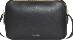 Calvin Klein FOIL LOGO ELONGATED CAMERA BAG Black/toasted coconut Online