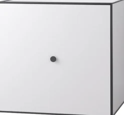 Audo Copenhagen Frame 49 med låge og hylde - Lysegrå Best