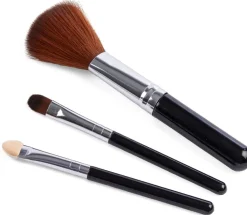 MAKEUP KUFFERT><noscript><img width=