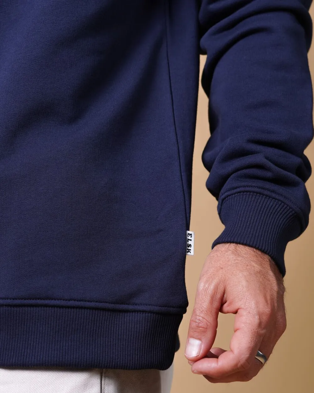 ELSK GLOBE MEN'S RAGLAN CREWNECK