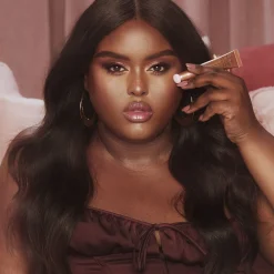 Charlotte Tilbury Glowgasm Beauty Light Wand - Flydende highlighter Goldgasm Outlet