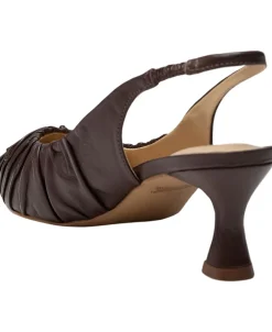 Grace Brown Ruskind><noscript><img width=