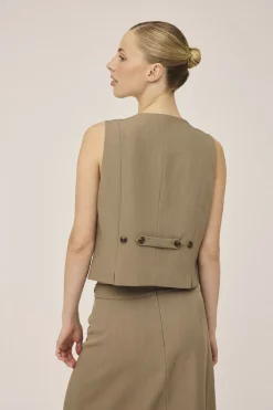 Gwen 3 Vest - GRS><noscript><img width=