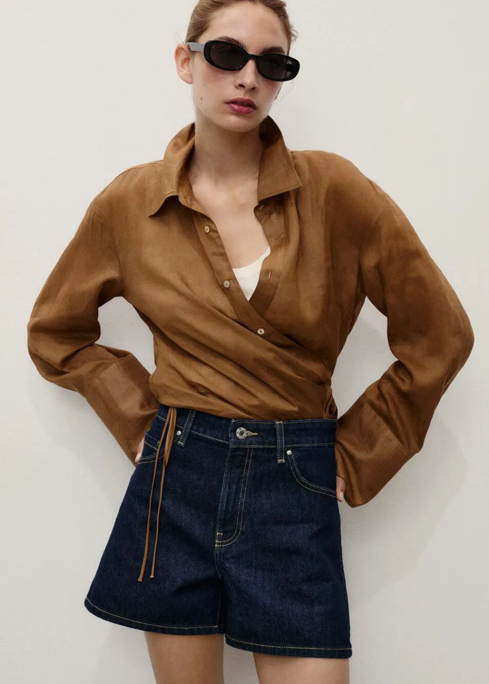 Dame MANGO High-waisted straight-fit denim sho