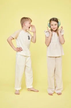 Hush Høreværn><noscript><img width=