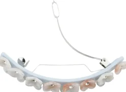 Dame SUI AVA I Can Buy Myself Flowers Clip