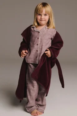 Imara Girl 1 G + 2 G><noscript><img width=