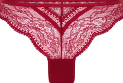 Dame Hunkemöller Isabelle Cheekini