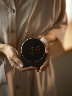 Ivy vækkeur><noscript><img width=