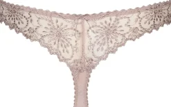 Jane g-streng><noscript><img width=