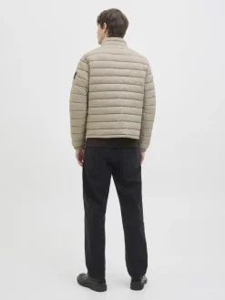 JREBGAZING LIGHT PADDED JACKET COLL><noscript><img width=