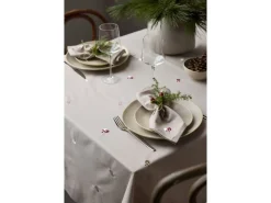 Södahl Juledug 140x320 Christmas Hearts Embroidery Rose Outlet