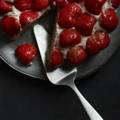 Nicolas Vahé Kageske, Daily