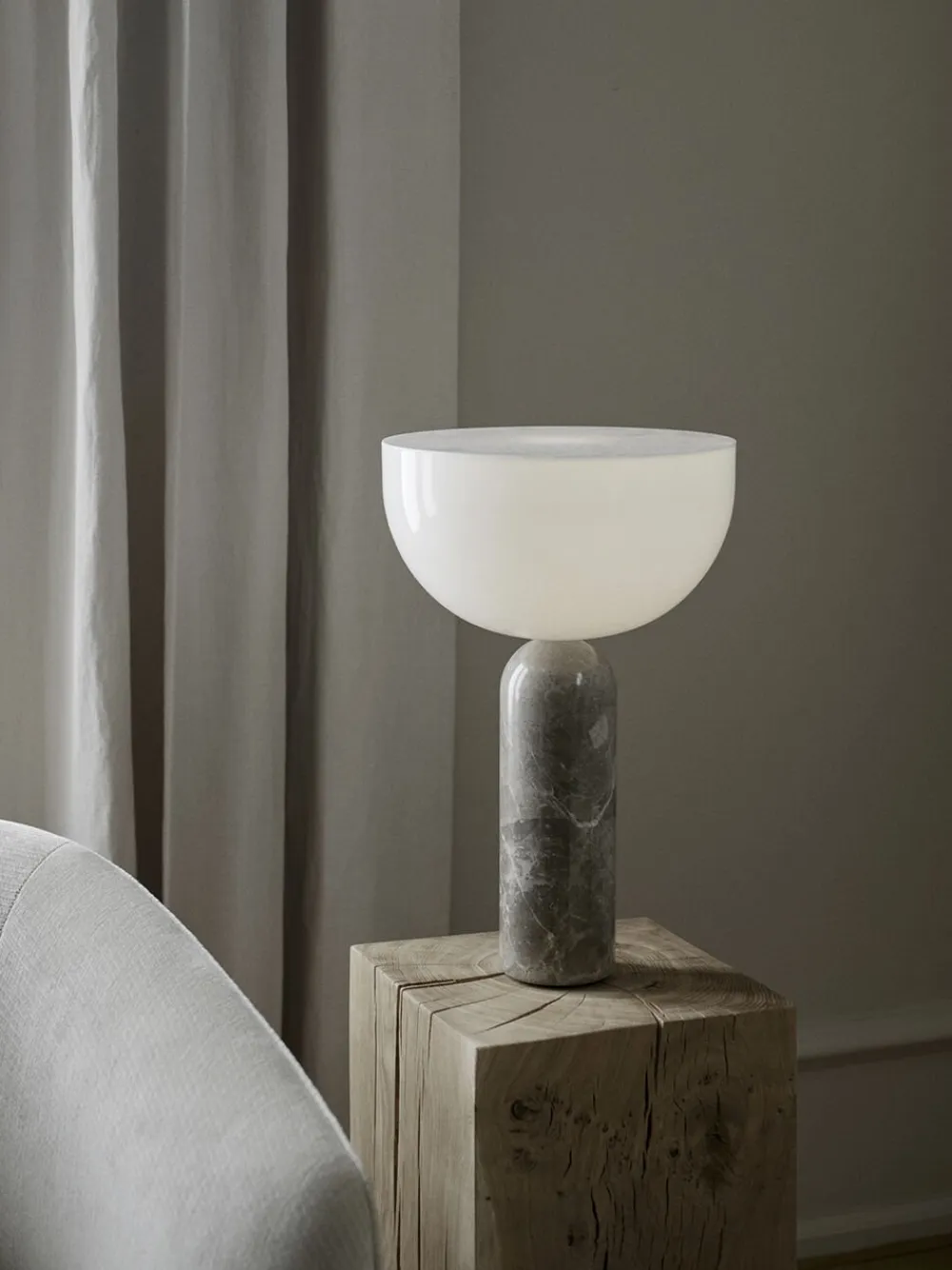New Works Kizu Table Lamp Large Gris du marais Sale