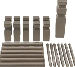 Børn Moments of play Kongespil Grå/Brun Gummitræ