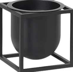 Audo Copenhagen Kubus Flowerpot 10, Black