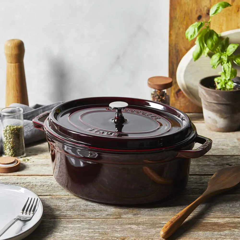 La Cocotte 31 cm grenadine>Staub Outlet
