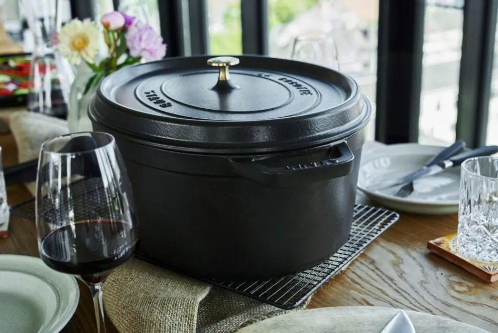 La Cocotte Cocotte 41 cm / 12 l, Oval, Sort, Støbejern>Staub Sale