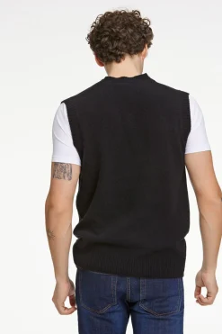 Lambswool v-neck slipover><noscript><img width=