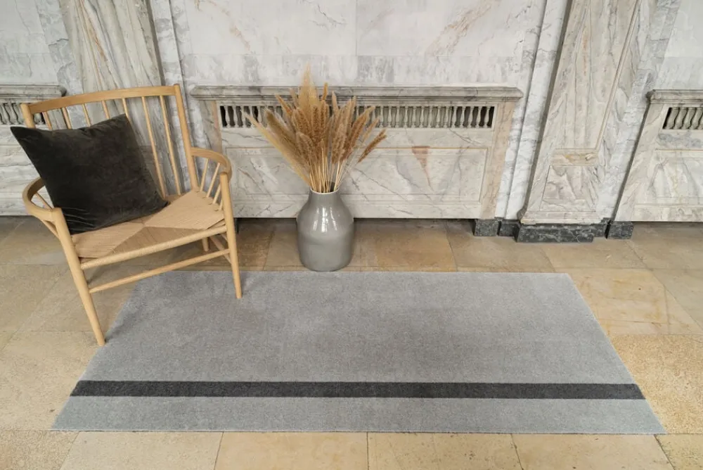 Løber, 130x90 cm, stripe vertical lysegrå/steelgrey>Tica Copenhagen Sale