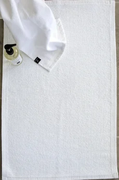 Love Bath Mat><noscript><img width=