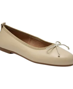 Pavement Lucy Beige Hot