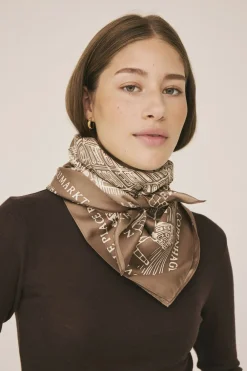 Magasin du Nord Collection Magasin Iconic Scarf 83x83cm Dark sand Outlet