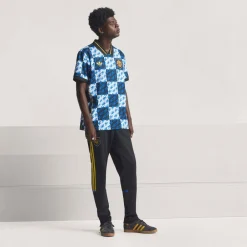 adidas Manchester United LFSTLR T-shirt