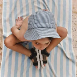 Mandy Sandal><noscript><img width=