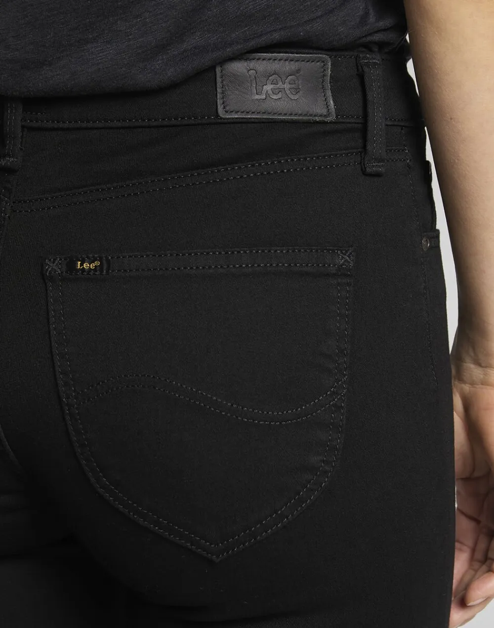 Dame Lee Marion straight black rinse jeans