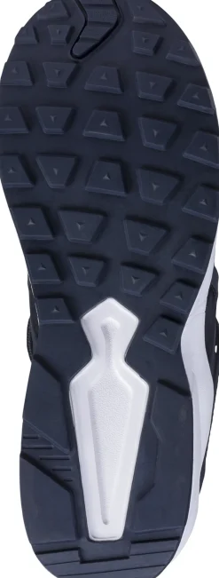 Martinez><noscript><img width=