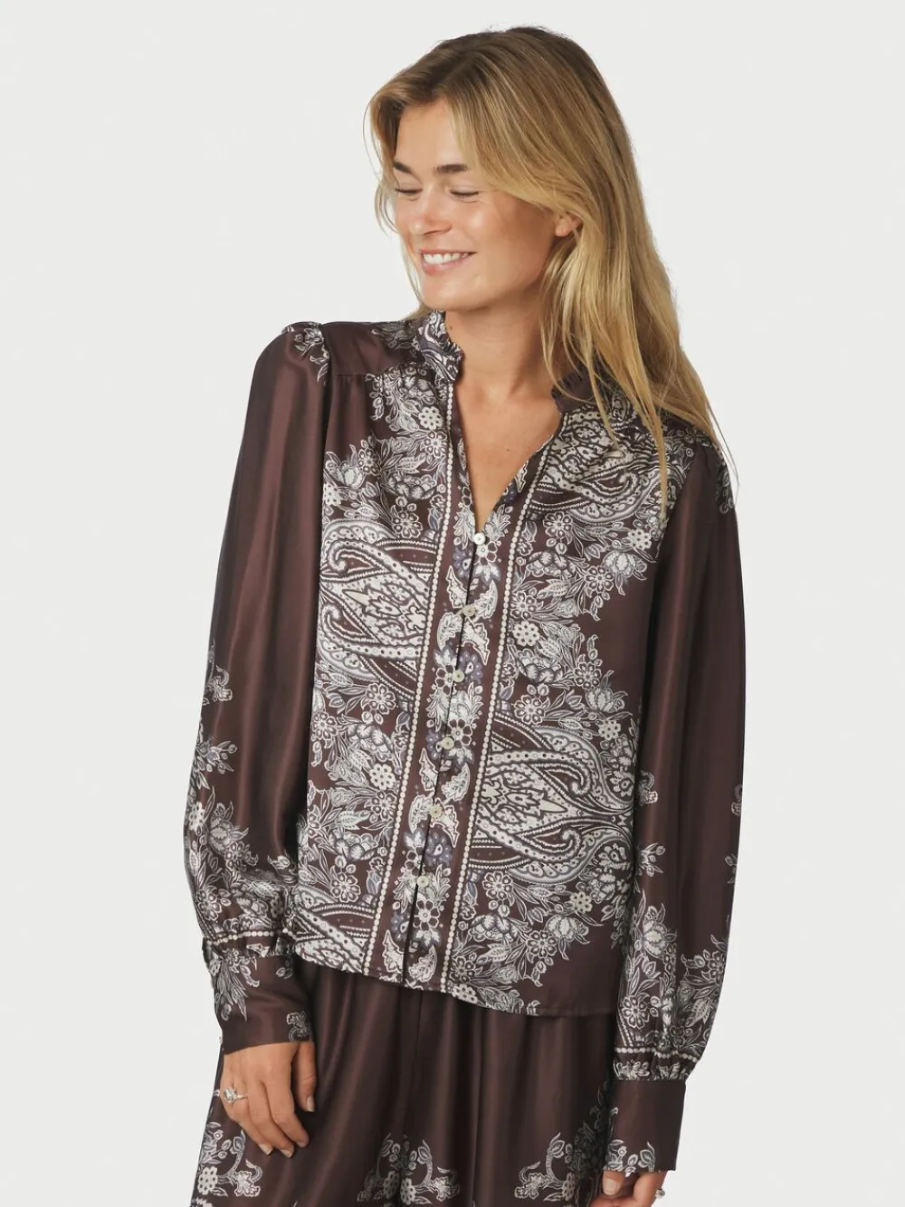 Massima Paisley Border Blouse>Neo Noir Discount