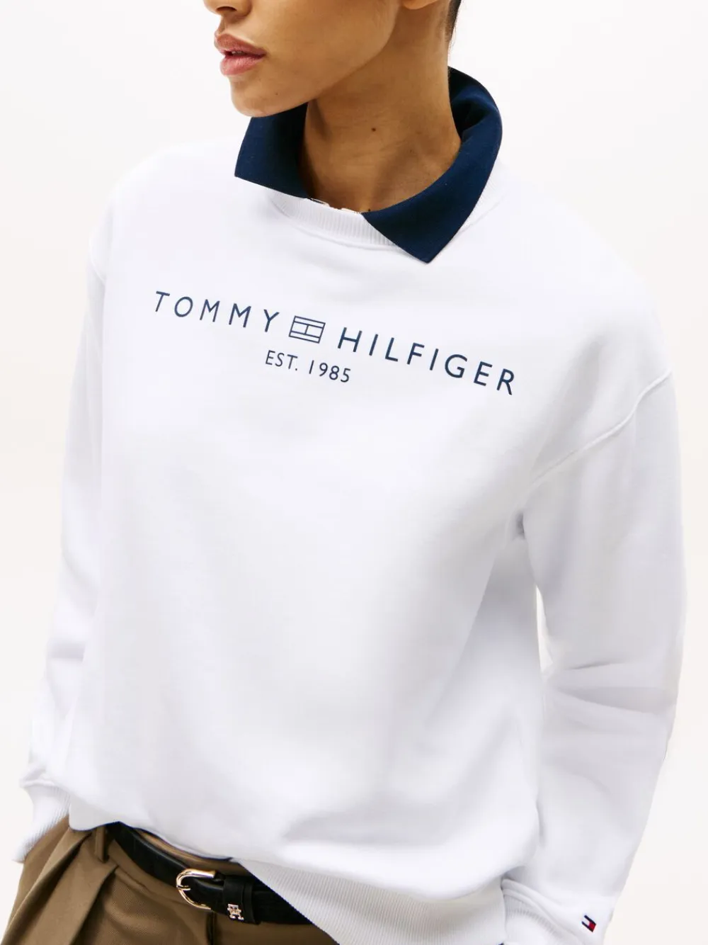 MDRN REG CORP LOGO C-NK SWTSHRT>Tommy Hilfiger New