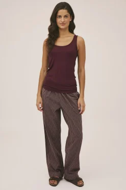 Melody 2 S><noscript><img width=