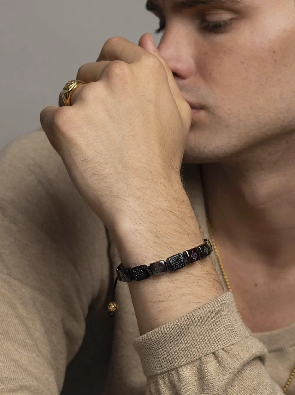 Men's Ceramic Flatbead Bracelet in Red and Black>Nialaya Sale