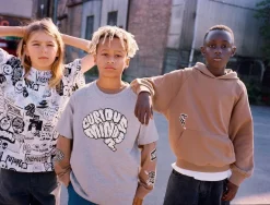 Mic><noscript><img width=