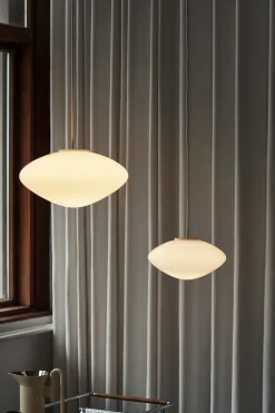 &Tradition Mist Pendant AP15, Matt White, Glass