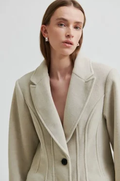 Mood Blazer><noscript><img width=