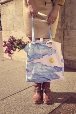 Moonshine Rose Totebag><noscript><img width=