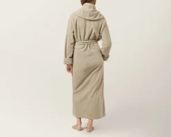 Karmameju Skincare Mount everest morgenkåbe Beige