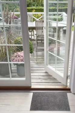 Tica Copenhagen Måtte 60x40 cm, unicolor Hot