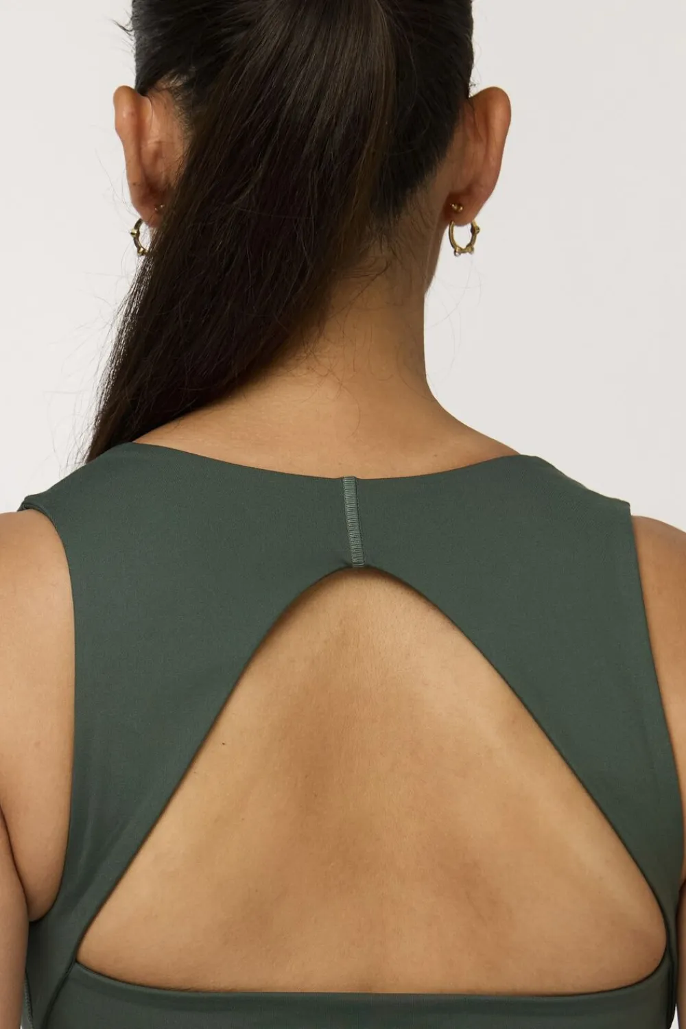 Girlfriend Collective Natalie Seamed Bra Jungle Best