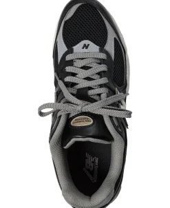 New Balance 2002R Black Outlet