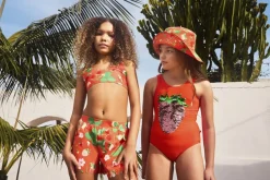 Nika><noscript><img width=