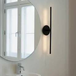 Omni wall lamp><noscript><img width=