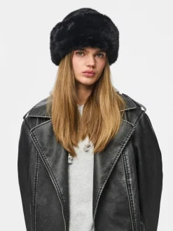 Pieces PCJUTLANDIA HAT Sort Hot